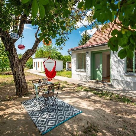 Dobo13 Apartment Balatonboglar Bagian luar foto